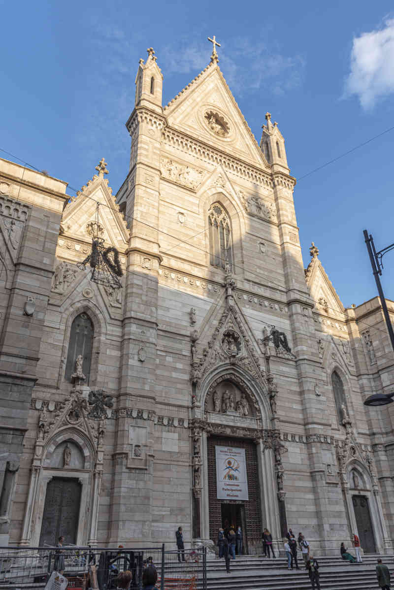 030 - Italia - Nápoles - catedral Metropolitana de Santa María de la Asunción.jpg